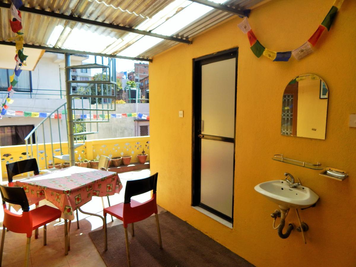 Hotel Giramondo Kathmandu Bagian luar foto